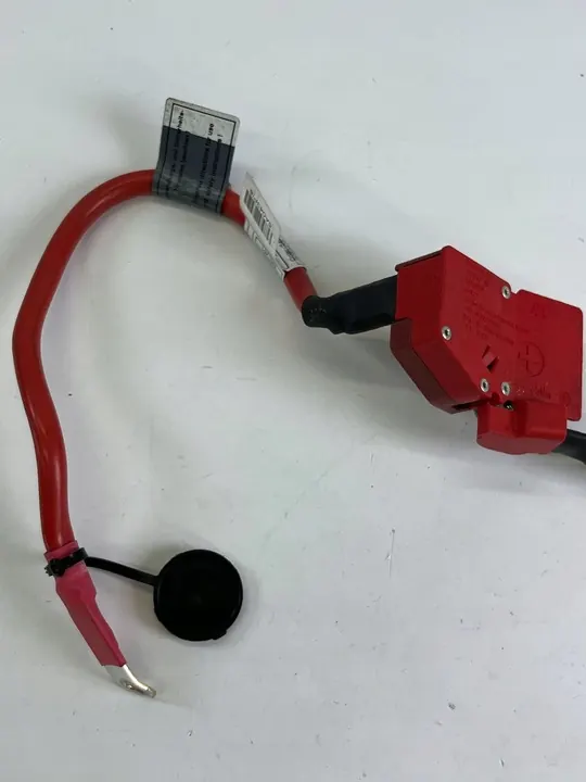 Terminal positif arrière BMW 3 F30 F35 F31 9259425 image 2