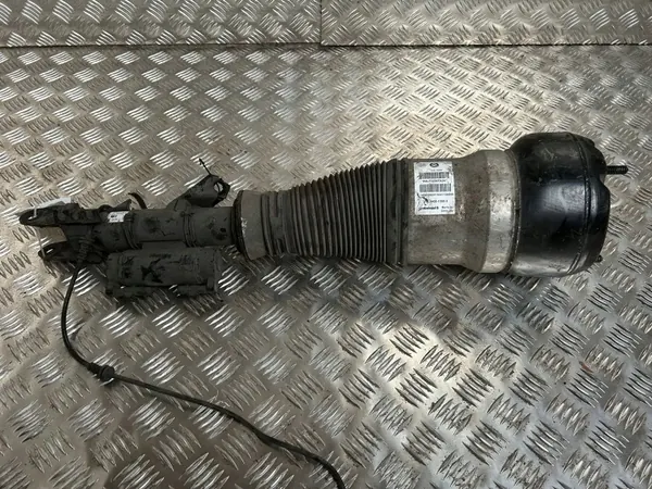 Mercedes-Benz S W222 Voor luchtveringpoot OEM A2224211494 image 3
