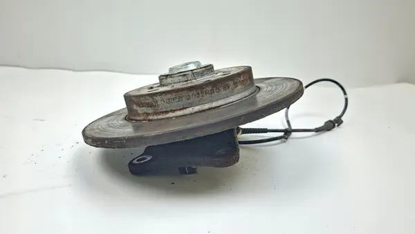 2018 Opel Crossland X Takapyörän napa image 4