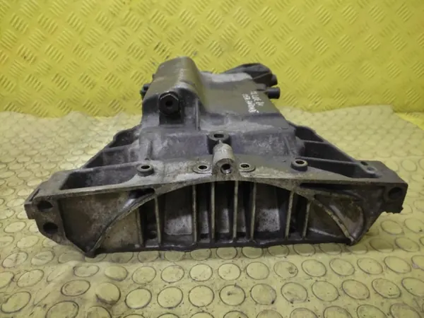 Cárter de óleo Citroen C8 2.0 OEM 9637093810 - Usado image 3