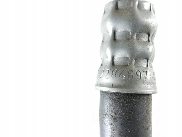BMW M4 F82/F83 Öljynjäähdytysputki OEM 22846979 image 3