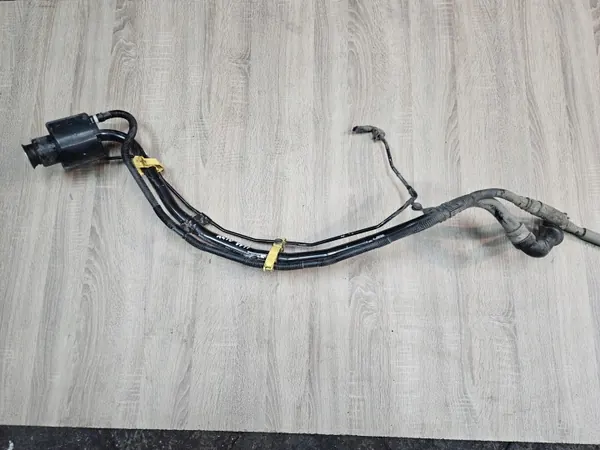Cuello de llenado Toyota OEM RAV 4 IV 13-18 2.5 Gasolina image 2