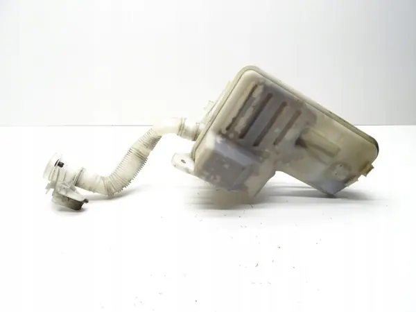 Réservoir de lave-glace OEM 5Q0955448AE pour Audi A3 8V image 3