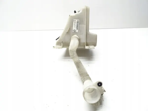 Réservoir de lave-glace OEM 5Q0955448AE pour Audi A3 8V image 4