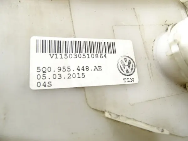 Réservoir de lave-glace OEM 5Q0955448AE pour Audi A3 8V image 7