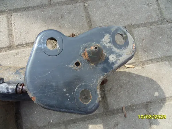 Bakaxelbalk OEM OŚ TYLNA BELKA FORD FIESTA MK6 image 6