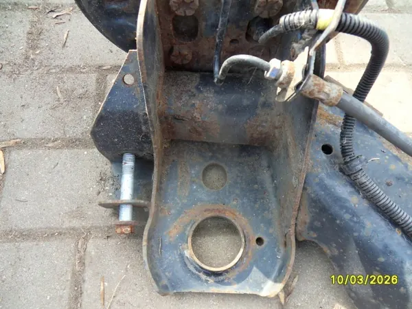 Bakaxelbalk OEM OŚ TYLNA BELKA FORD FIESTA MK6 image 7