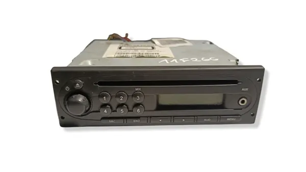 Radio Renault Twingo II OEM 8200843548 Occasion image 2