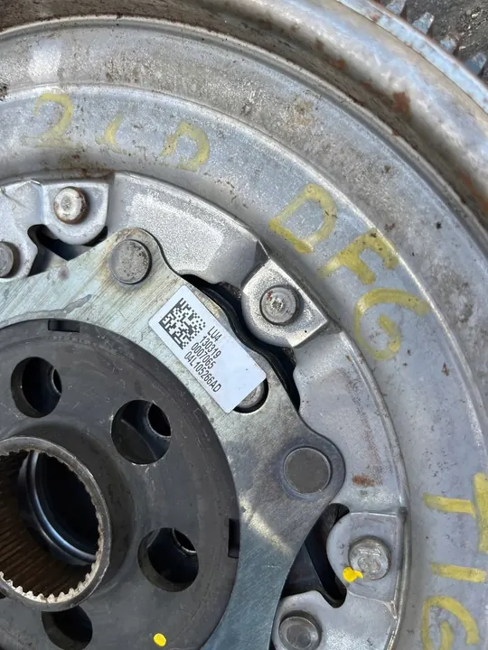 Volante Duplo 04L105266AD Skoda VW Seat Audi 2.0 TDI image 7