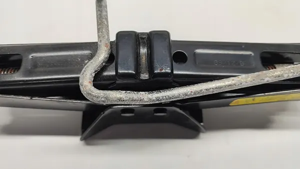 Domkraftsats Citroen C2 C3 C4 Dragkrok image 4