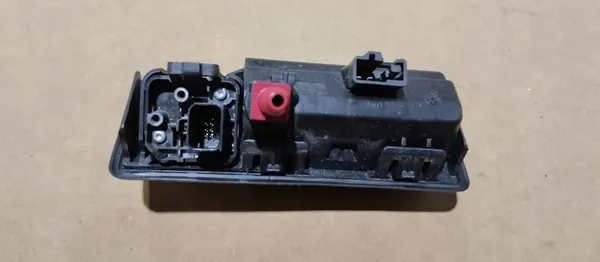 Takaluukun kahva kameralla Volkswagen ID.4 image 5