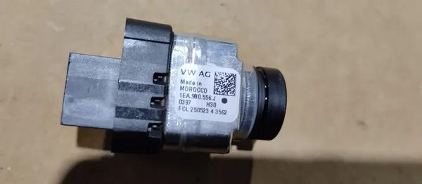 Takaluukun kahva kameralla Volkswagen ID.4 image 6