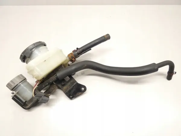 Réservoir de liquide de frein OEM Honda Civic VII 1.4iS image 2