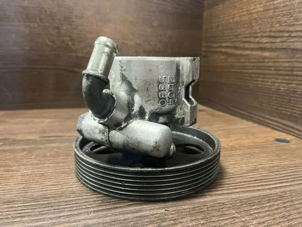 Pompe de direction assistée OEM 9608871080 pour Peugeot image 3