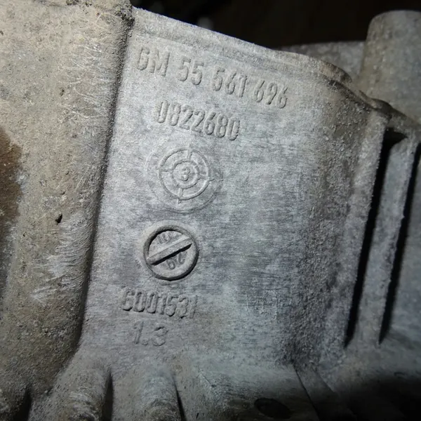 OPEL INSIGNIA 2.0CDTI Manuaalivaihteisto F40 55561696 image 5