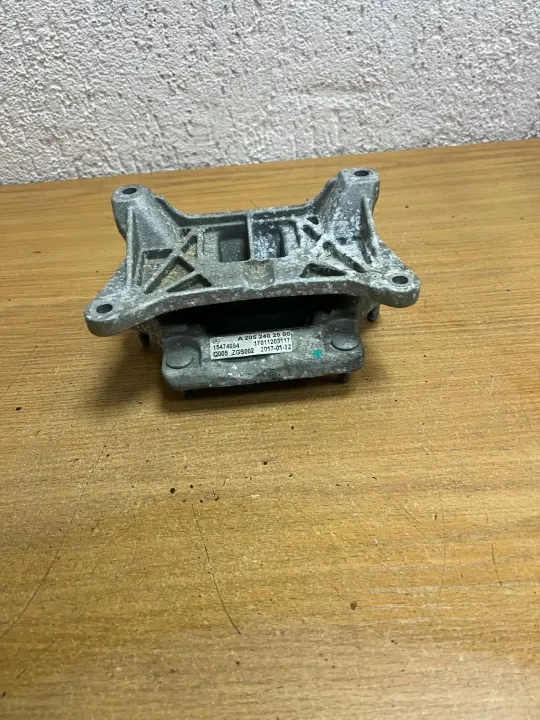 Soporte de caja Mercedes-Benz GLC OEM 15474984 image 6