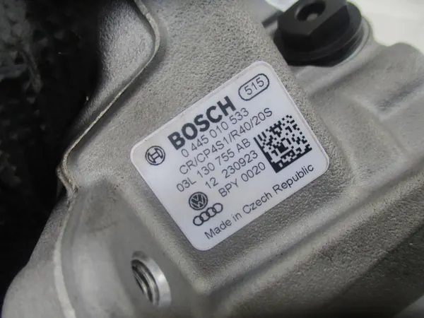 OEM 03L130755AA ruiskutuspumppu VW/Audi:lle image 4