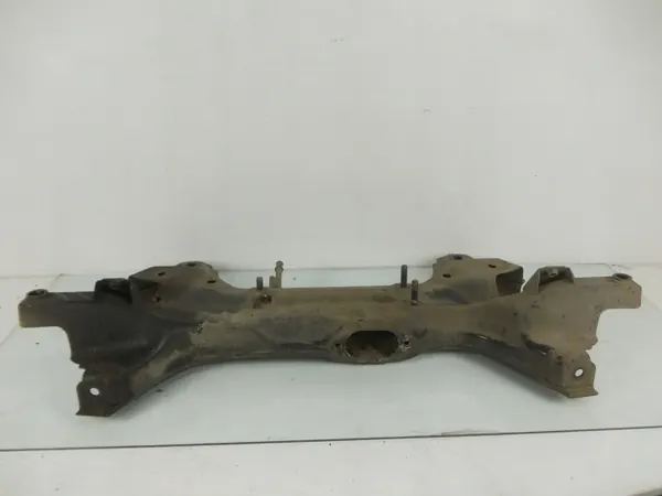 Travesaño Hyundai i20 08-14 usado OEM 0415U43 image 5