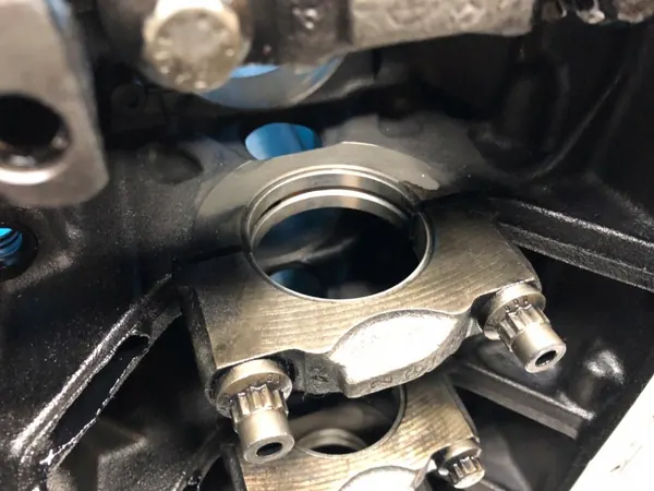 Mercedes OM613 motorblok OEM 6130110101 image 3