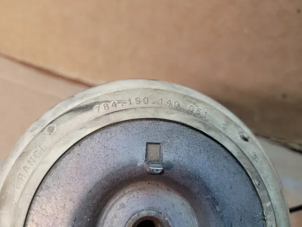 Moottorin tuki Mercedes E W212 CDI A2122403017 image 3