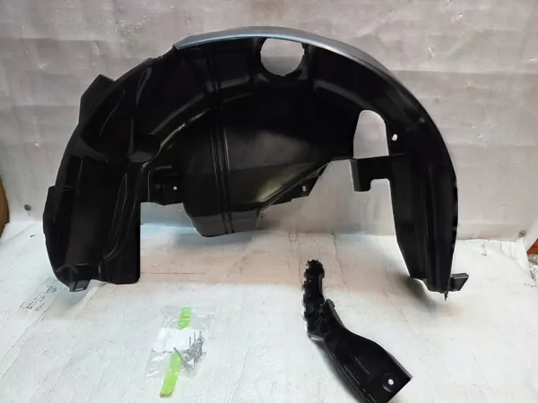 Fiat 500 achter rechter wielkast OEM 0052121705 image 2