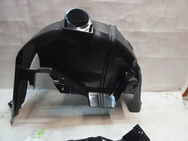 Fiat 500 achter rechter wielkast OEM 0052121705 image 10