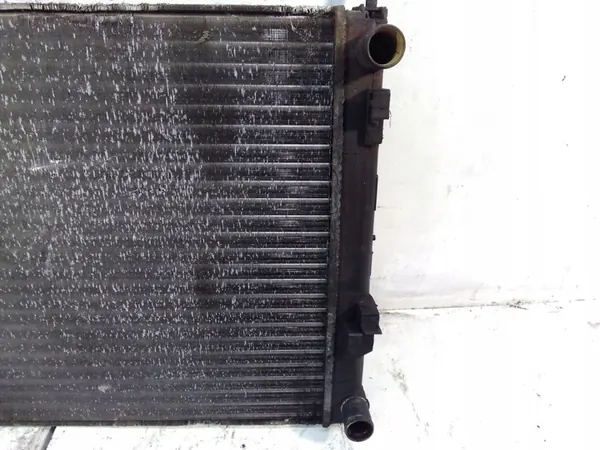 Radiador de agua OPEL VIVARO 1.9L Diesel 2005 OEM 91166000 image 6