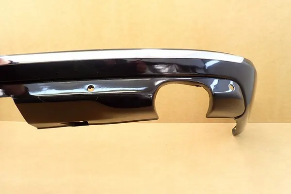 VOLVO S80 II Bakspoiler Täckning OE image 3