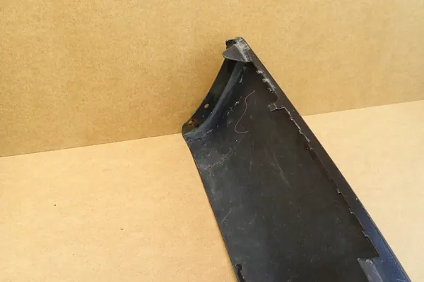 VOLVO S80 II Bakspoiler Täckning OE image 5