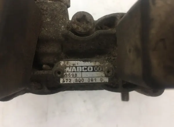 0527488 Volvo Válvula ECAS - Pieza OEM Usada image 4