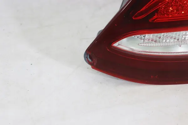 Rechter Achterlicht LED Mercedes W213 Sedan A2139067800 image 4