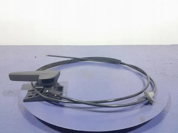 Câble de Capot Skoda Octavia IV OEM 5E3823535 image 2