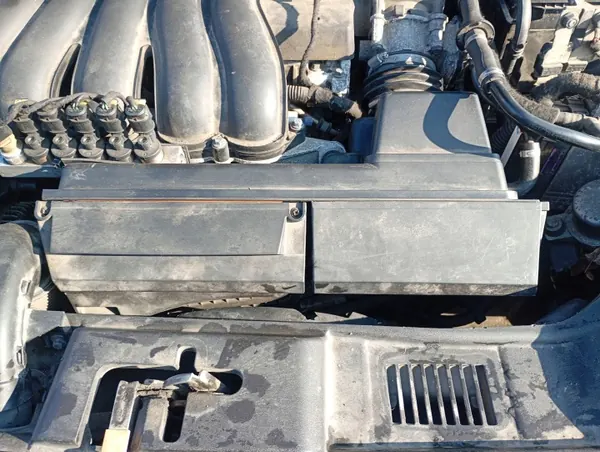 Luftfilterhus OEM MM-1103-39 för Volvo S40 image 2