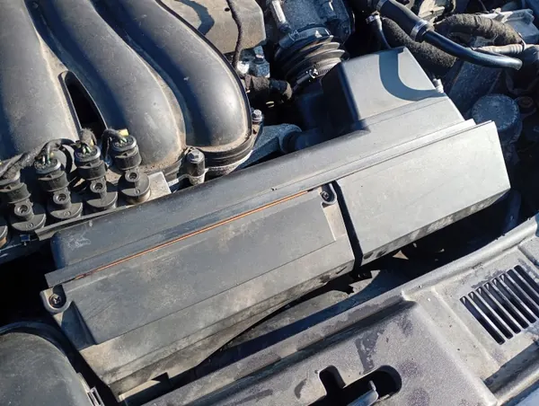 Luftfilterhus OEM MM-1103-39 för Volvo S40 image 3