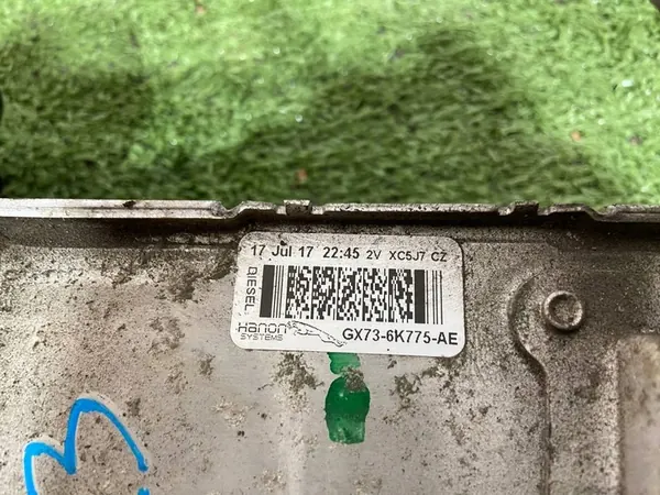 Intercooler Radiator Jaguar X761 GX73-6K775-AE image 6