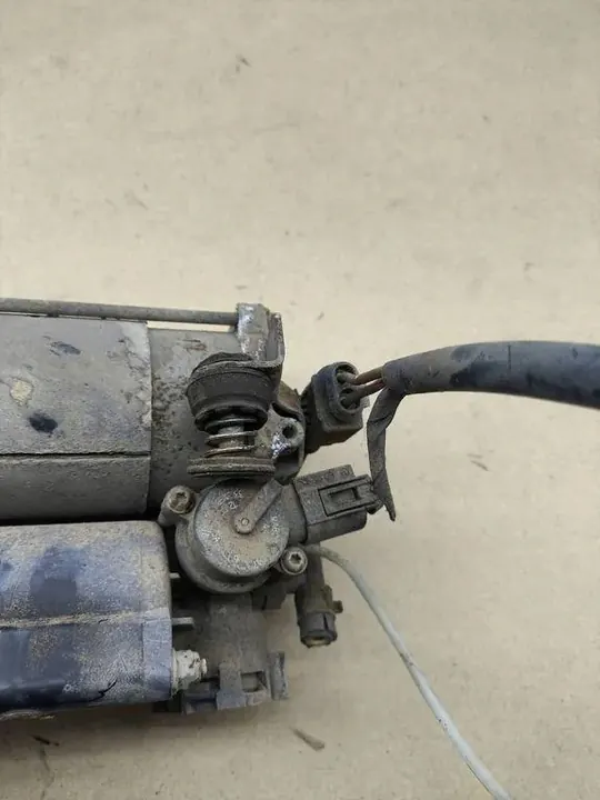 Compresseur de suspension MERCEDES-BENZ E (W211) A1540311200 image 7