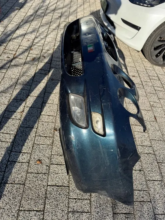 Para-choques dianteiro HYUNDAI COUPE II OEM usado image 4