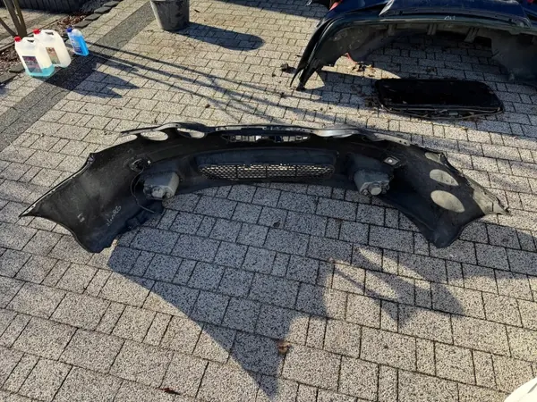 Para-choques dianteiro HYUNDAI COUPE II OEM usado image 6