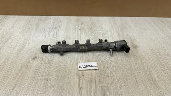 Bande d'injecteur & Capteur OEM 04L130093 VW T6 image 2