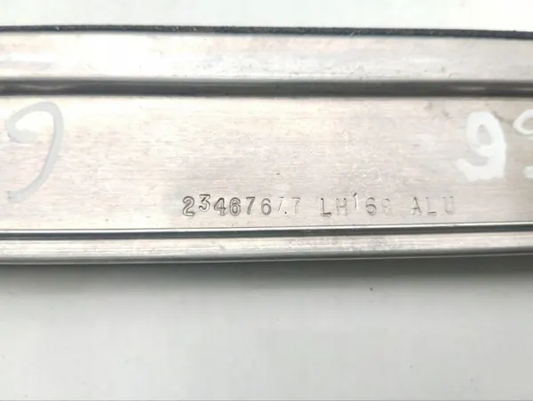 OEM 23467677 Chevrolet Corvette C7 2015 Umbral & Pilar Usado image 3
