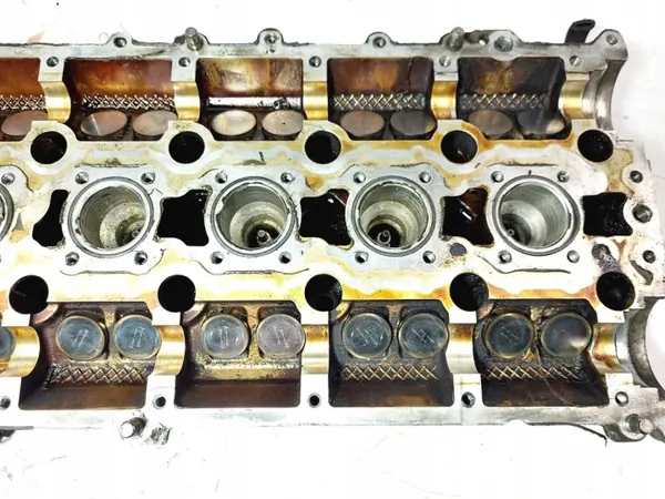 Culasse Volvo 1001837005 pour modèles 2.5T image 7