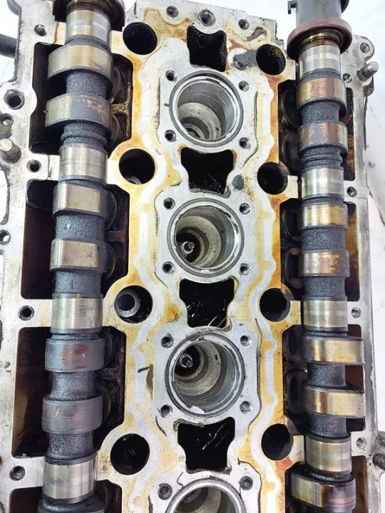 Culasse Volvo 1001837005 pour modèles 2.5T image 9
