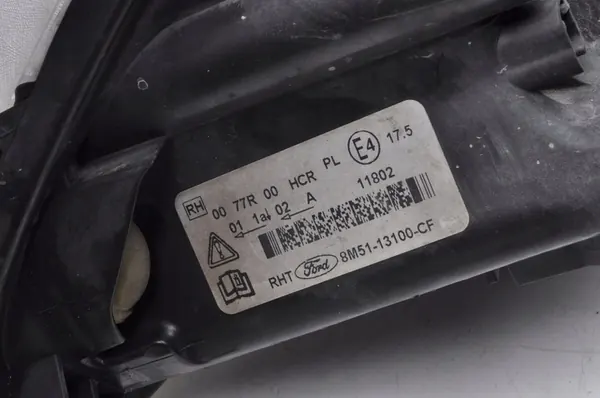 Oikea Ajovalo Ford Focus 07-11 image 6