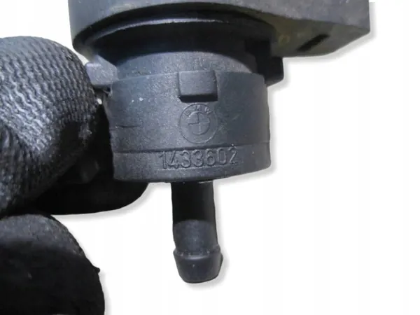 BMW AIC4205 Kraftstofftank-Entlüftungsventil für 5er E60/E61 image 4