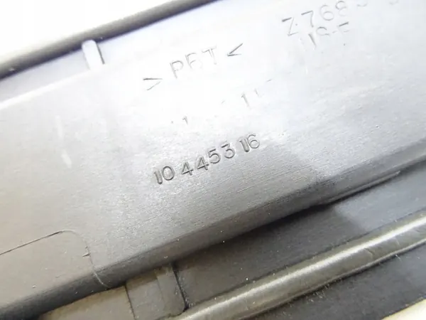 OEM 10445316 Innenraumfilter-Abdeckung Corvette C7 image 3
