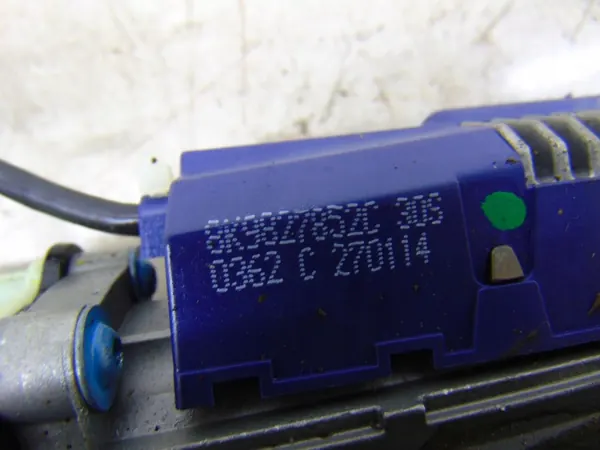 OEM 8K9827852C Verin Hayon Droit Arrière Audi A4 B8 image 5