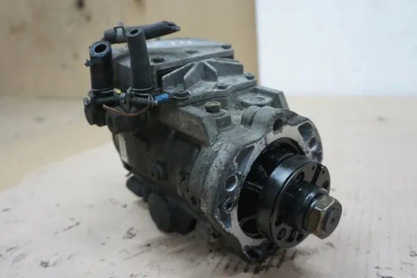 Pompe à injection Nissan PATROL Y61 3.0 Di ZD30 image 10
