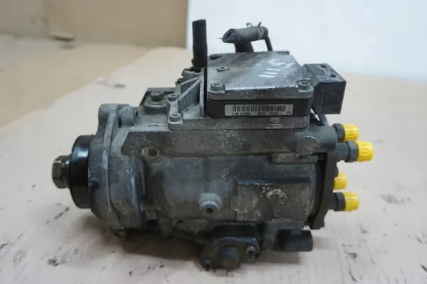 Pompe à injection Nissan PATROL Y61 3.0 Di ZD30 image 3