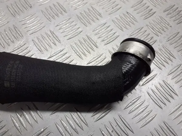 Tuyau Intercooler Seat d'occasion pour Ibiza IV 1.9 TDI image 3