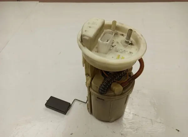 Brandstofpomp Skoda Octavia image 2